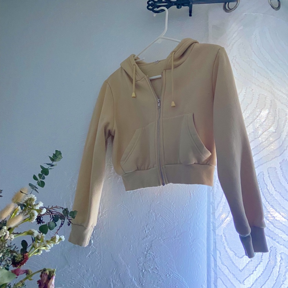 Cute cropped jacket